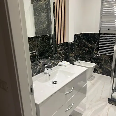 P18&rooms Palestrina 18 Milano